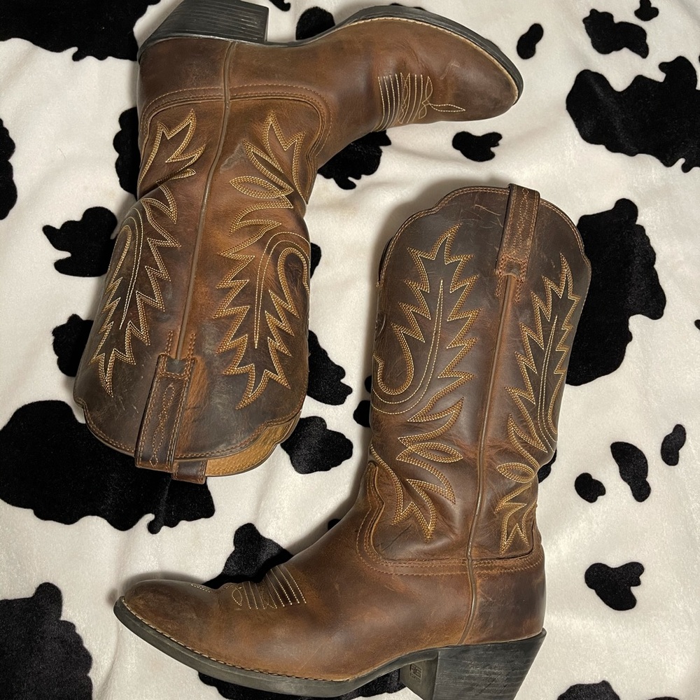 Women’s Ariat Boots - Picture 5 of 5